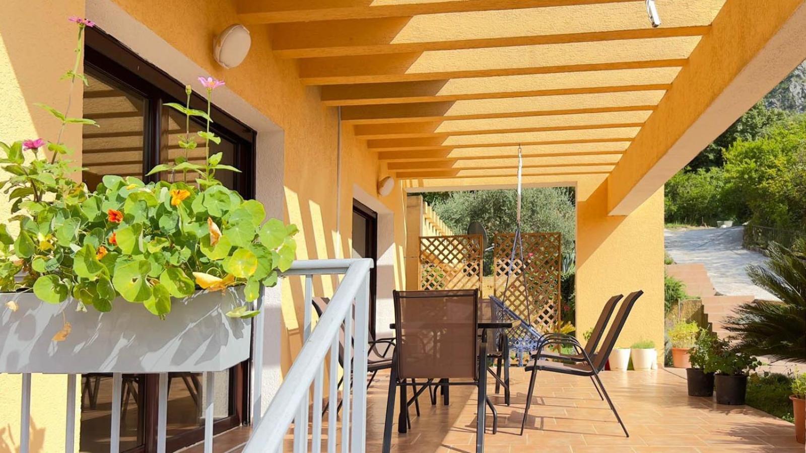 Villa Risan Apartments Luaran gambar
