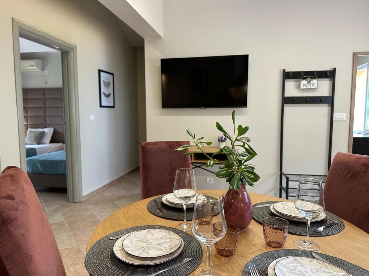 Villa Risan Apartments Luaran gambar