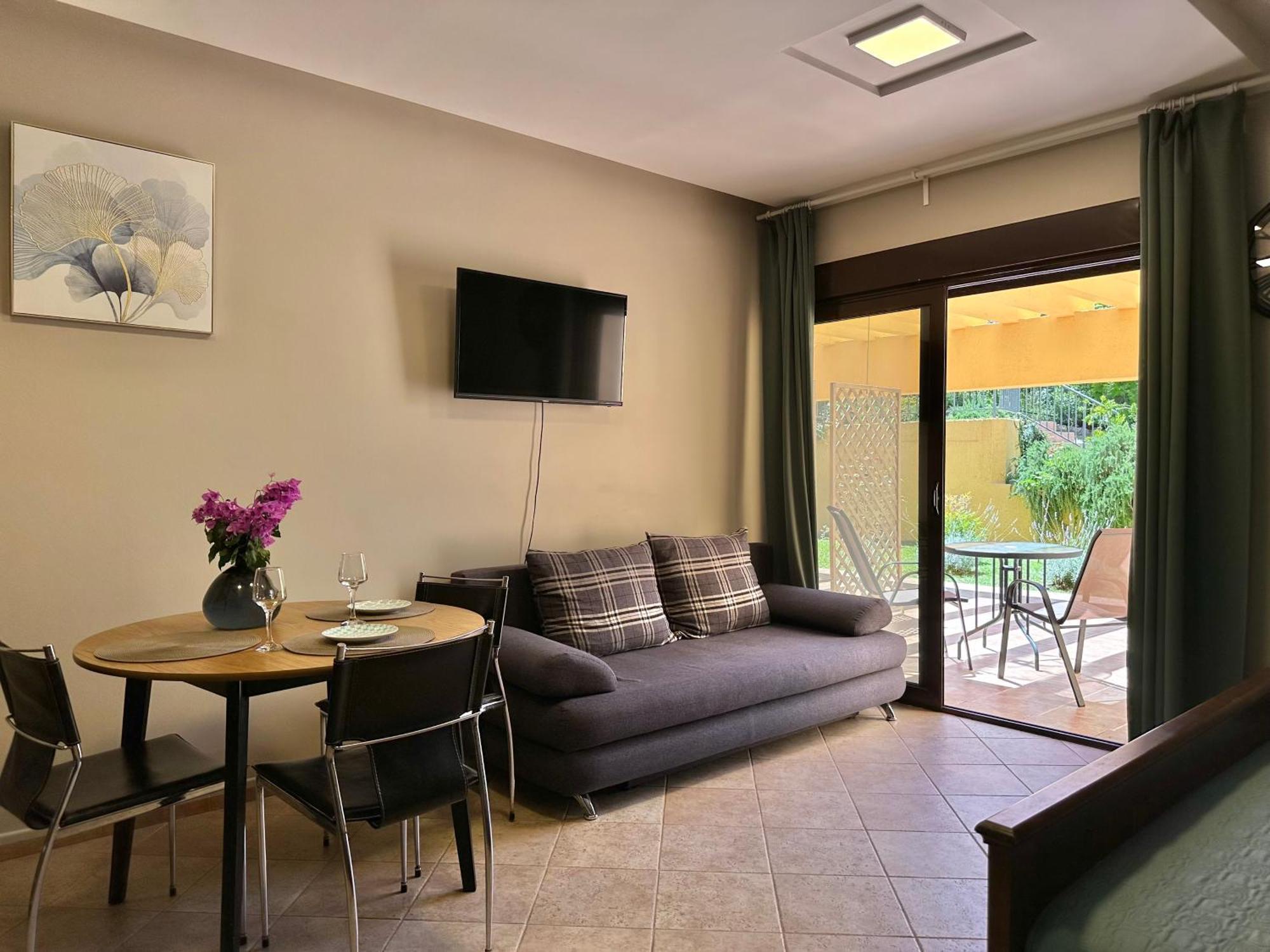 Villa Risan Apartments Luaran gambar